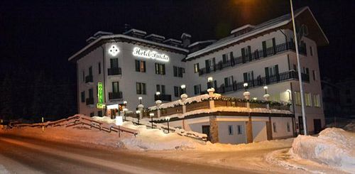 Hotel Pineta Falcade Eksteriør billede